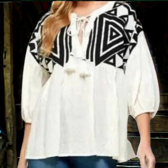 Miss Madigan Shelley Linen Top - Picture 1 of 9